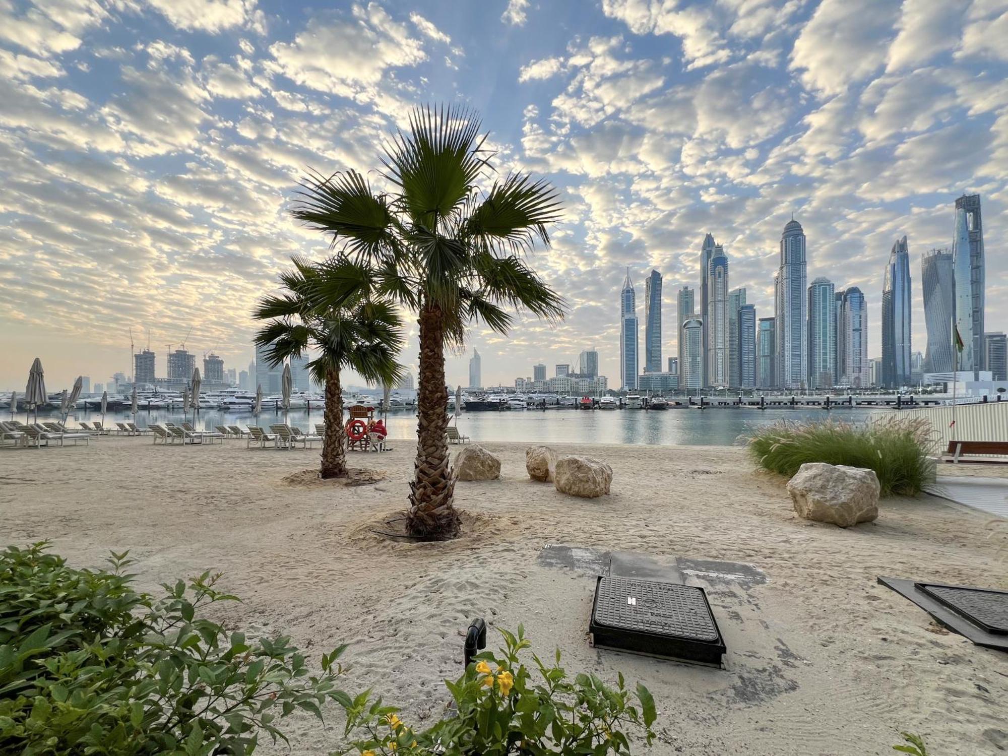 Luxe 2br, Marina Vista, Emaar Beachfront, Harbour Dubai