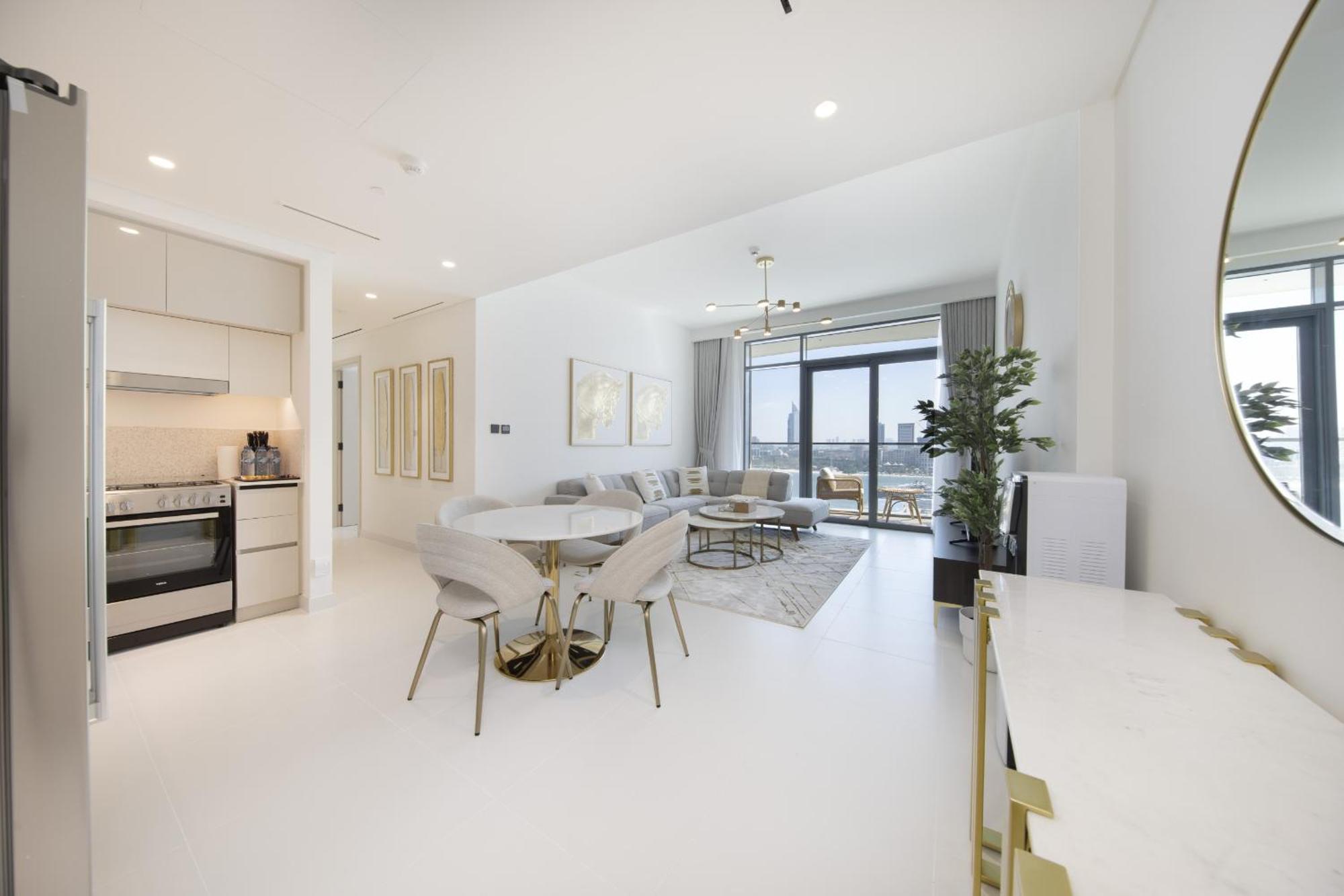 Luxe 2br, Marina Vista, Emaar Beachfront, Harbour *